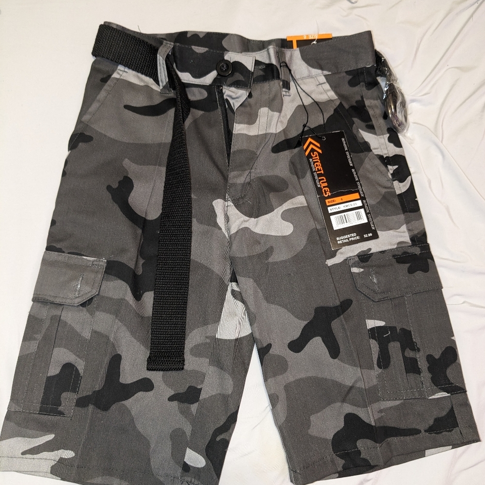 Brand new street rules boys size 6 shorts